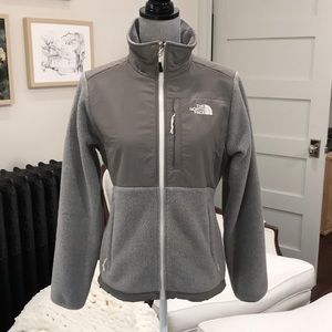 The North Face Women's Gray Fleece Jacket